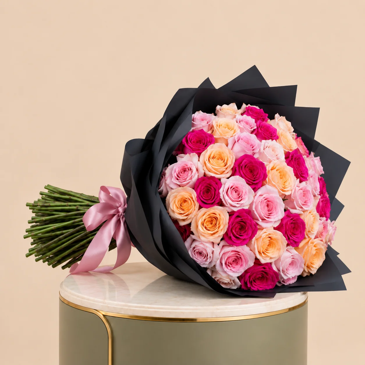 Pink & Peach Rose Bouquet with Black Wrap | 50 Roses