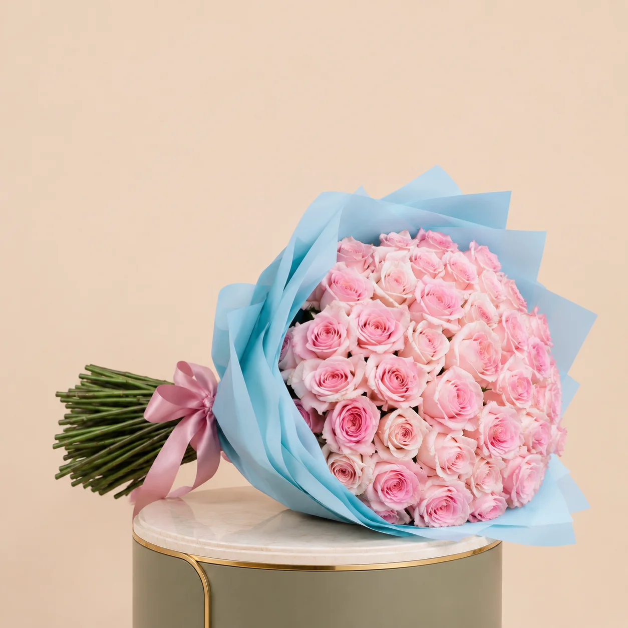 Pink Rose Bouquet with Blue Wrap | 100 Roses