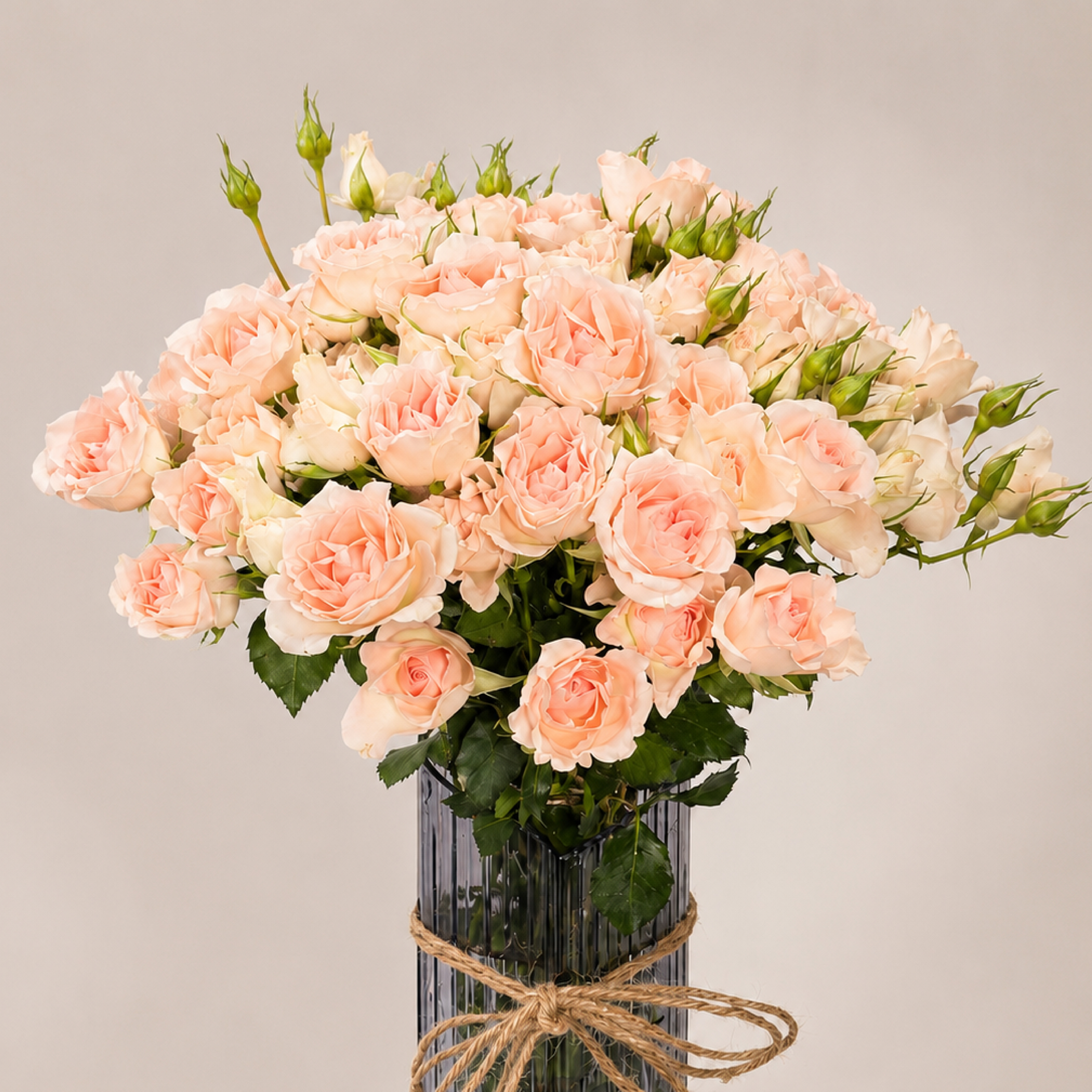 Luxury Peach Spray Rose Arrangement | Fresh Spray Roses in Elegant Glass Vase | Flori Mart Qatar 6