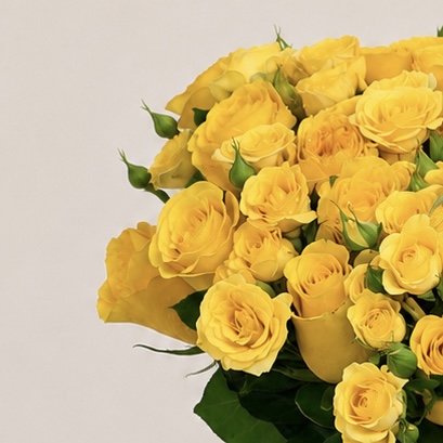 Luxury Yellow Rose Arrangement in Elegant Black Vase | Premium Fresh Flowers | Flori Mart Qatar 5