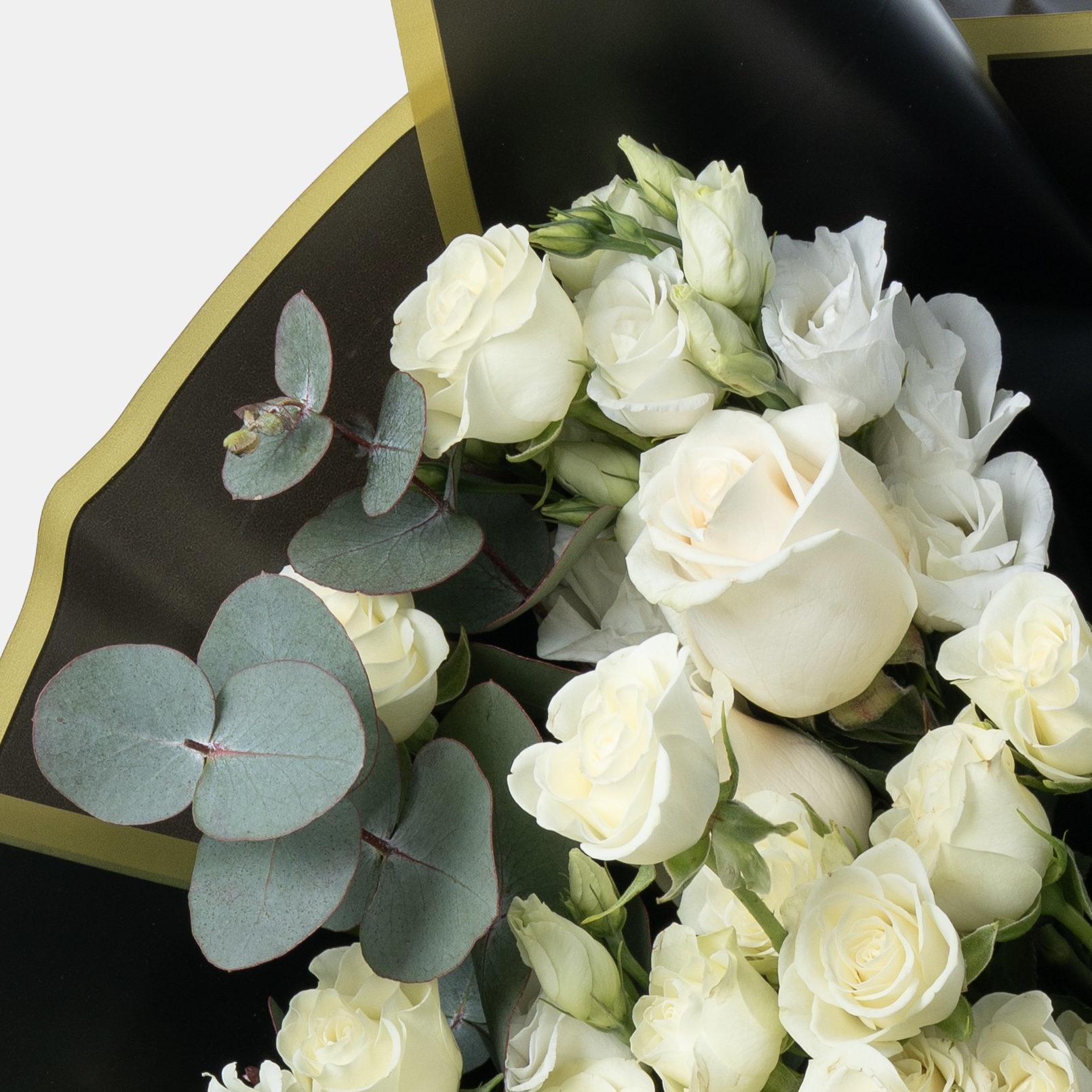 Luxury White Spray Rose Bouquet | Premium White Rose Bouquet | Flori Mart Qatar 3