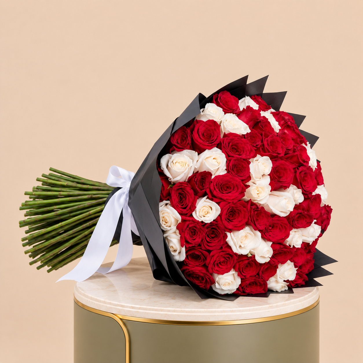 Red and White Rose Bouquet with Black Wrap | 100 Roses 2