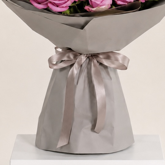 Luxury Large Lilac Rose Bouquet | 50 Premium Lilac Roses 5