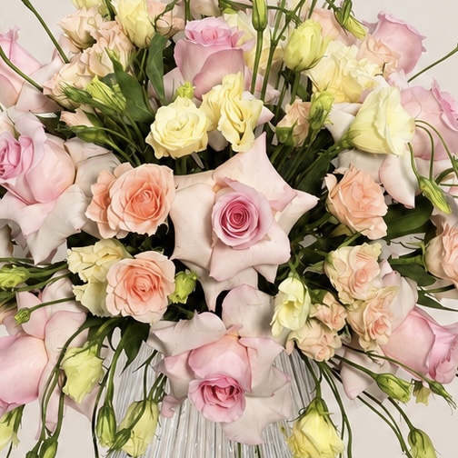 Pink Roses Get Well Arrangement in Luxury Glass Vase – Alhamdulillah Ala Al Salama 7