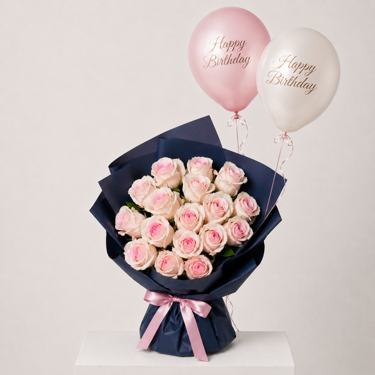 Luxury Pink Rose Bouquet with Helium Happy Birthday Balloons – Elegant Birthday Flower Gift