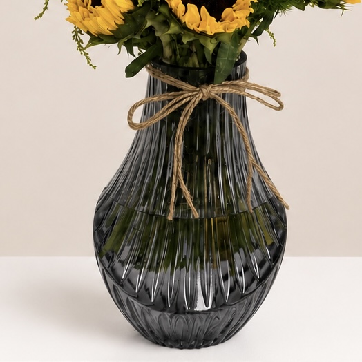 Sunflower Graduation Arrangement in Black Glass Vase – Graduation Gift 4