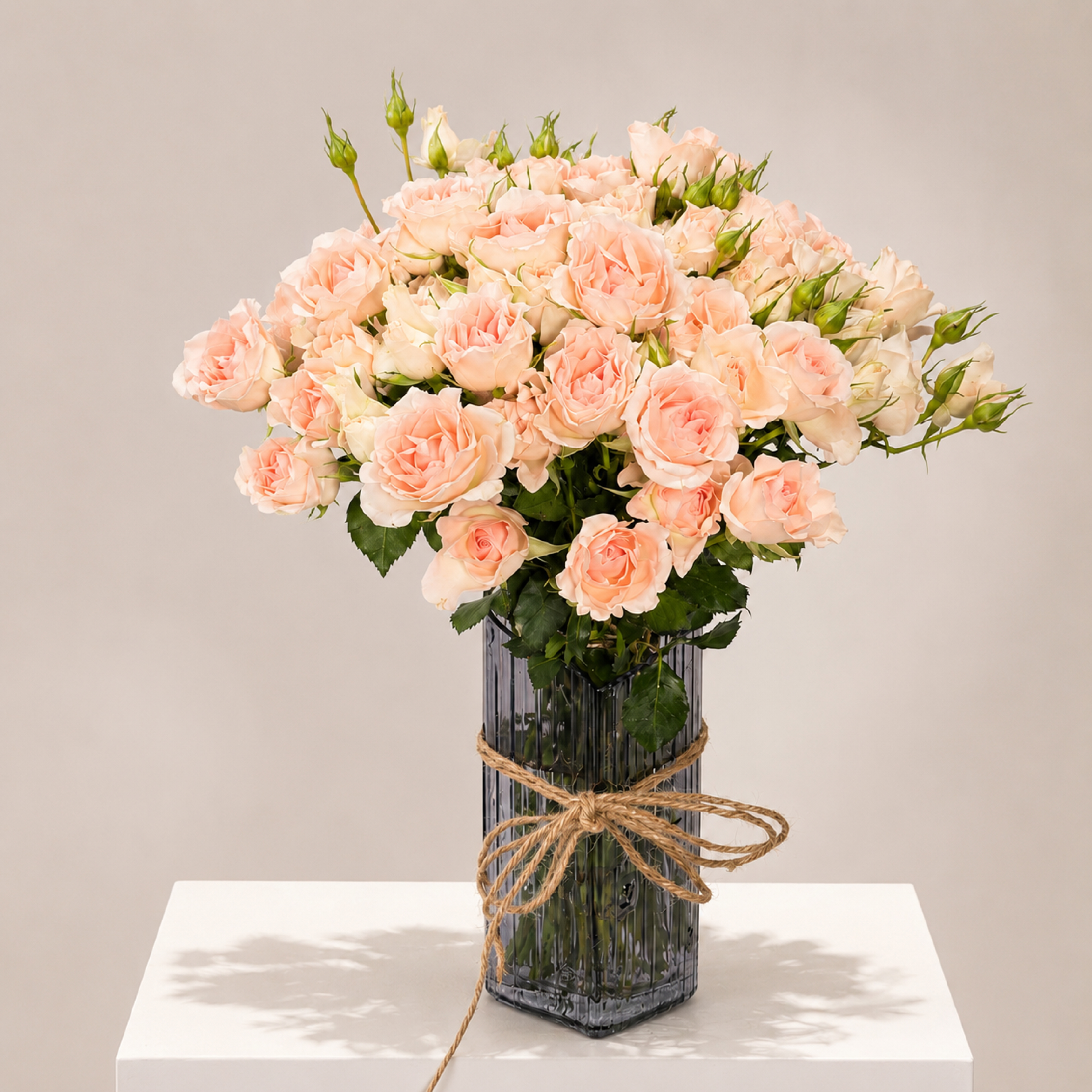 Luxury Peach Spray Rose Arrangement | Fresh Spray Roses in Elegant Glass Vase | Flori Mart Qatar 5