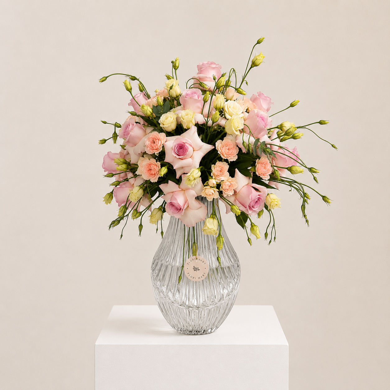 Pink & Peach Roses in Luxury Glass Vase – Elegant Floral Arrangement 2