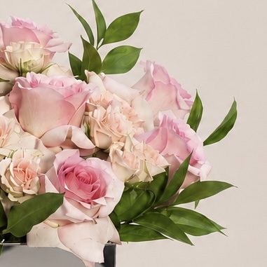 Luxury Pink Rose Graduation Box with Graduation Cap 4
