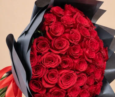 Red Rose Bouquet with Black Wrap | 100 Roses 3